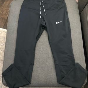 Nike Dry Fit Full Length Legging Sz M